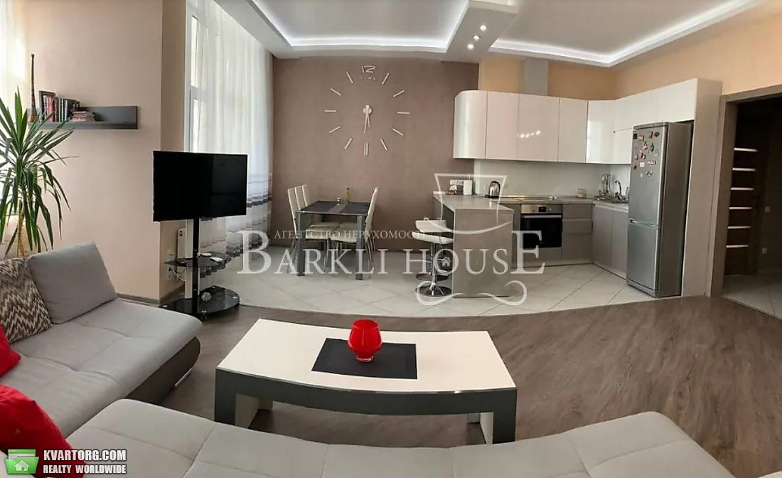 Rent out 3-room apartment. Киев,  Днепровская наб — photo 3
