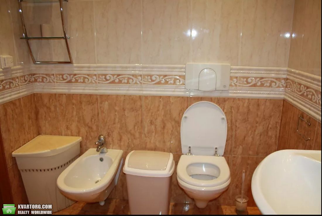 Rent out 2-room apartment. Киев,  Московская — photo 8