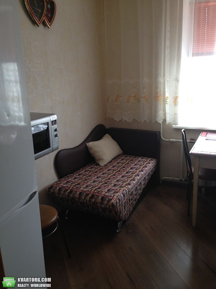 Rent out 1-room apartment. Киев, Оболонский просп. — photo 7