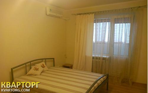 Rent out 2-room apartment. Киев, Урловская — photo 1