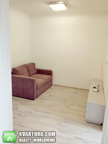 Rent out 2-room apartment. Киев,  Ломоносова — photo 3