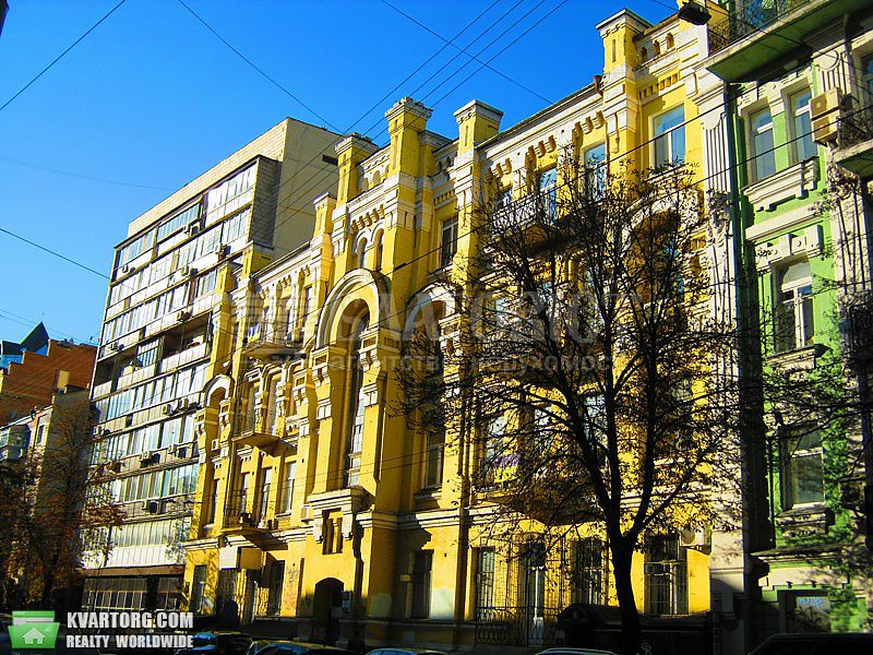 Rent out 3-room apartment. Киев,  Большая Житомирская — photo 1
