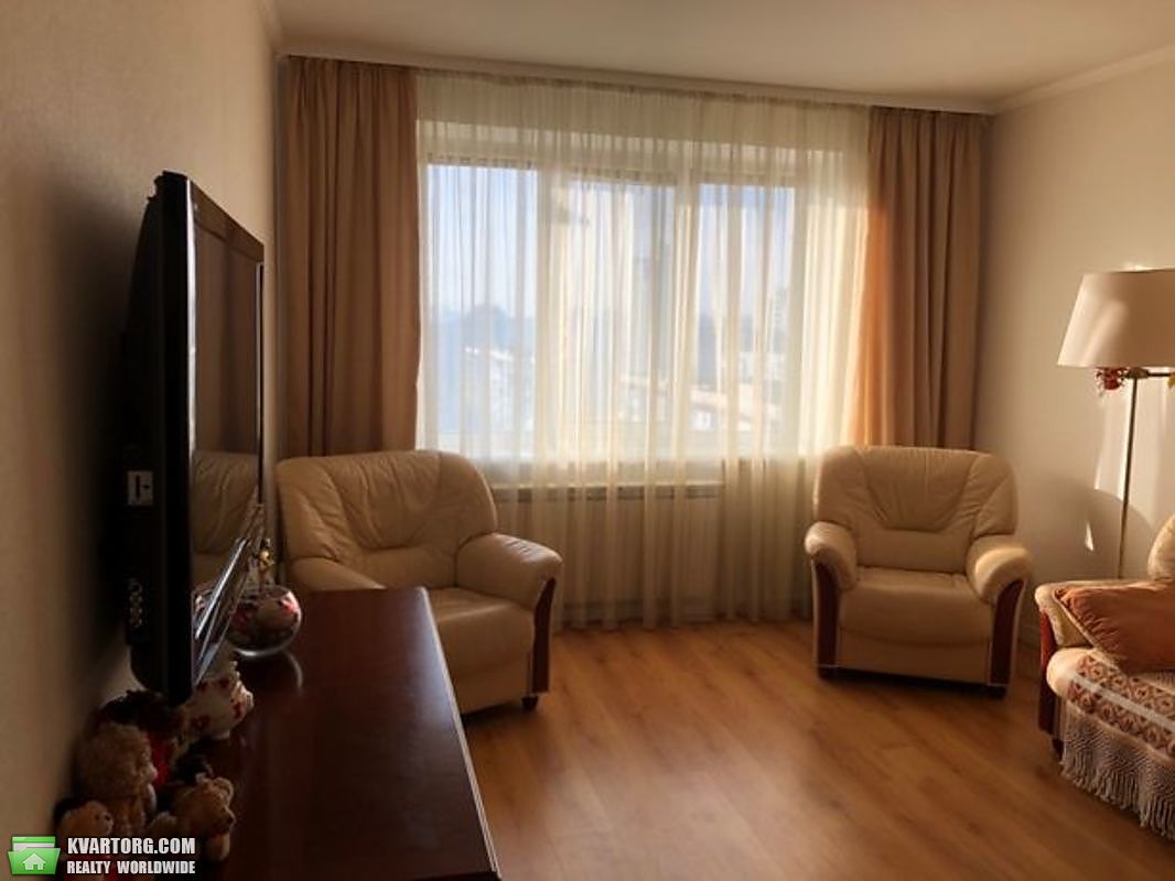 Sell 3-room apartment. Киев,  Залки — photo 1