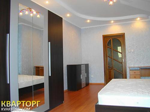 Rent out 3-room apartment. Киев,  Срибнокильская — photo 1