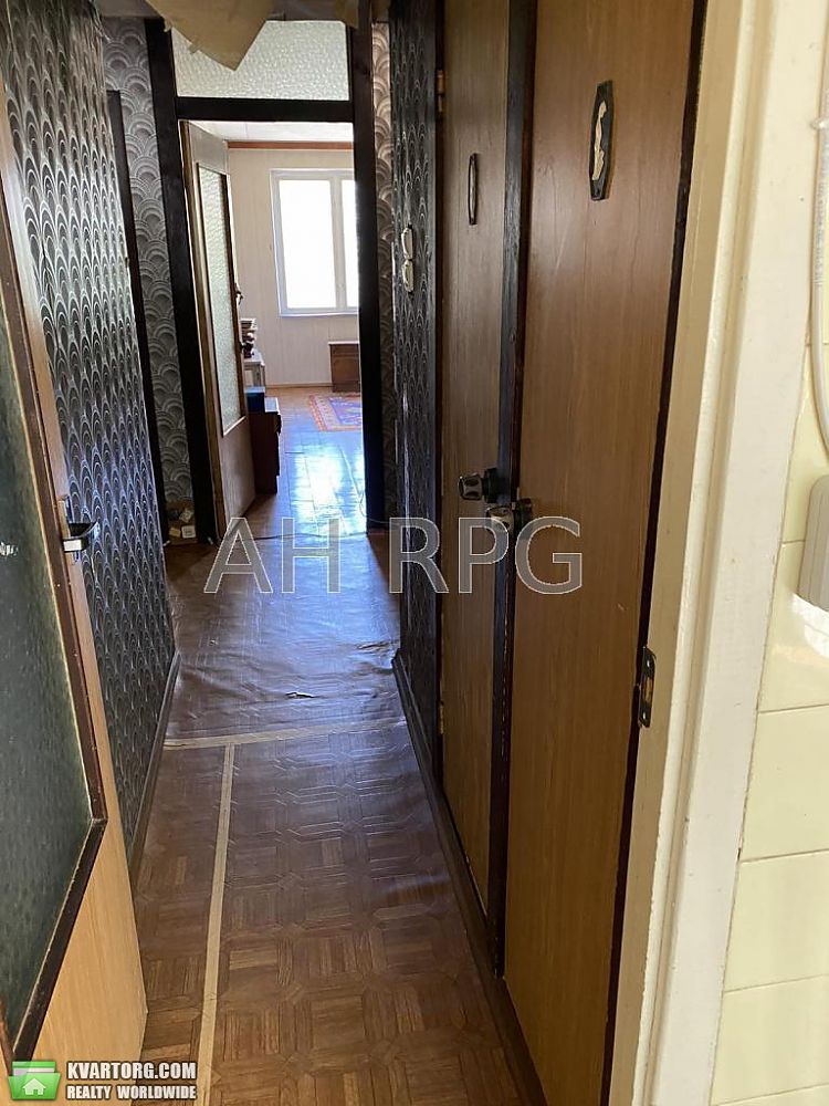 Sell 3-room apartment. Киев,  Булаховского — photo 2