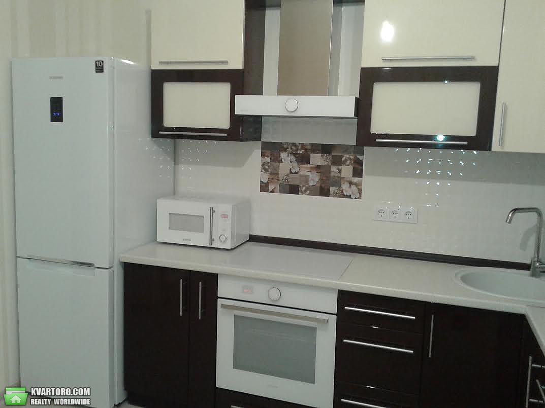 Sell 1-room apartment. Киев,  Дегтяренко — photo 1