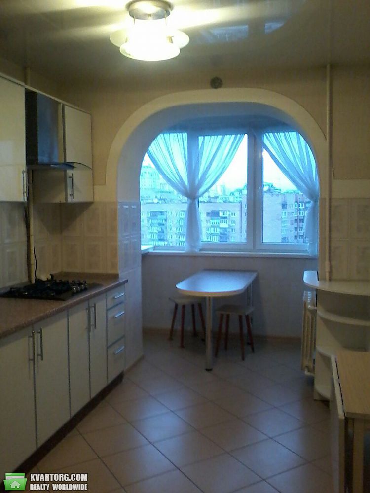 Rent out 2-room apartment. Киев,  Гоголевская — photo 4