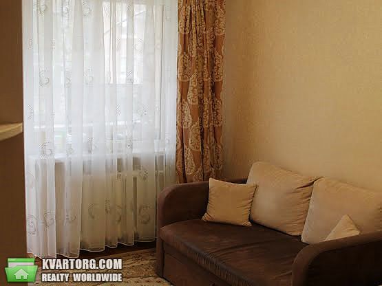 Sell 3-room apartment. Киев,  Метростроевская — photo 4