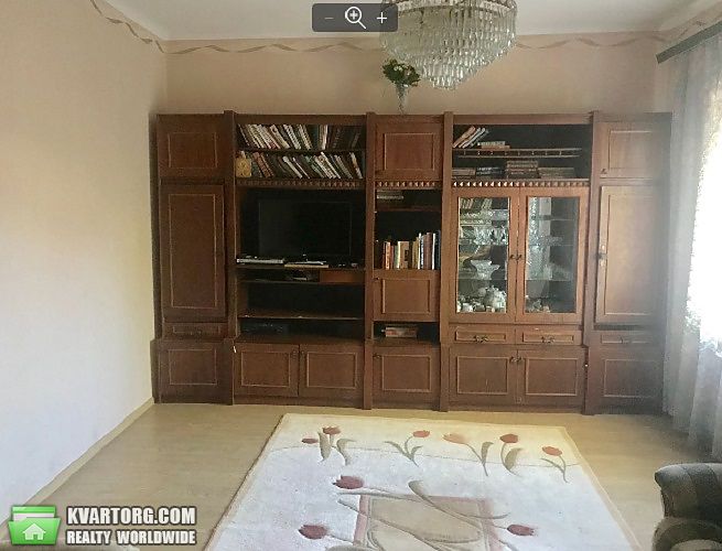 Sell house. Киев,  Верховинца — photo 1