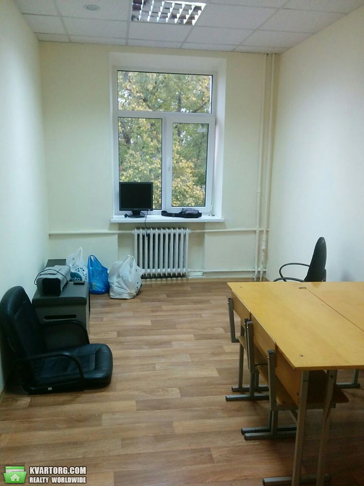 Rent out office. Киев, Вышгородская — photo 4
