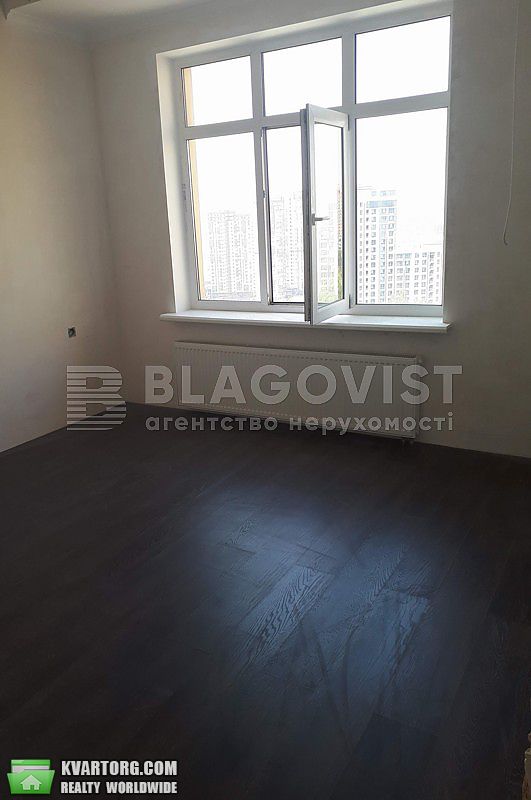 Sell 2-room apartment. Киев, коновальца — photo 3