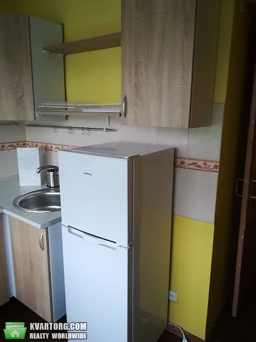 Rent out 1-room apartment. Киев,  Мира пр — photo 2