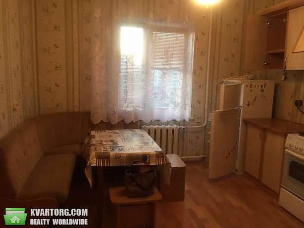Rent out 2-room apartment. Киев, Драгоманова — photo 2