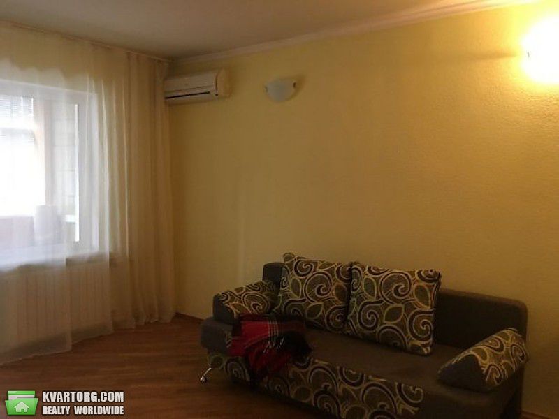 Sell 1-room apartment. Киев,  Лаврухина — photo 1