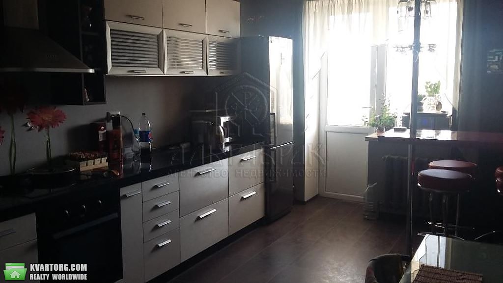 Sell 4-room apartment. Киев,  Бориспольская — photo 1