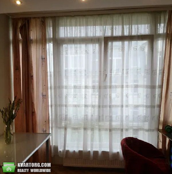 Sell 1-room apartment. Киев, Олеся Гончара — photo 1