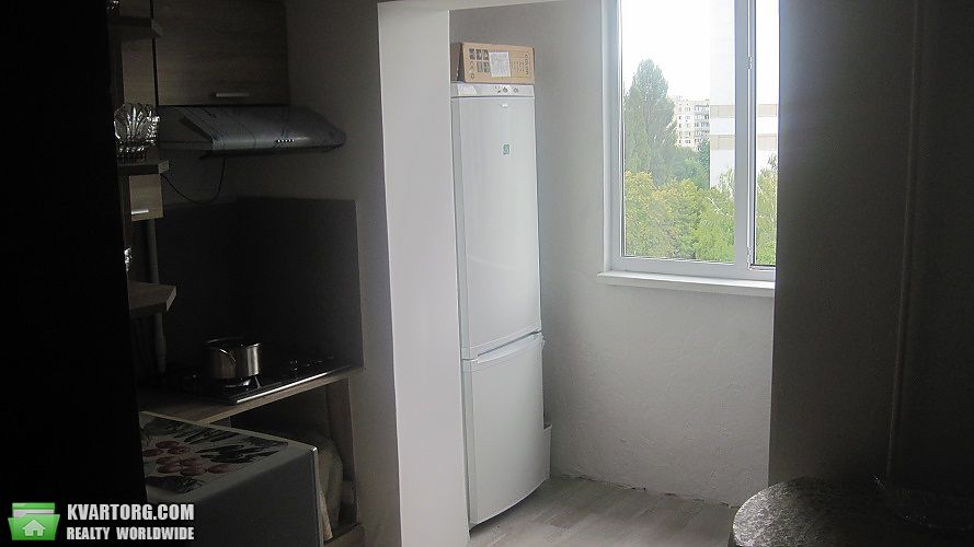 Sell 1-room apartment. Киев,  Правды пр — photo 1