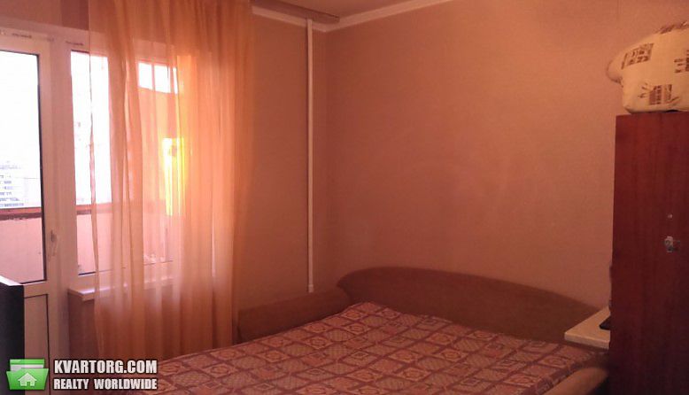 Sell 2-room apartment. Киев,  Маяковского — photo 3