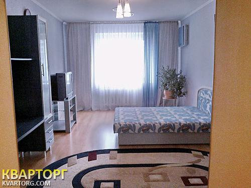Rent out 1-room apartment. Киев,  Вишняковская — photo 3