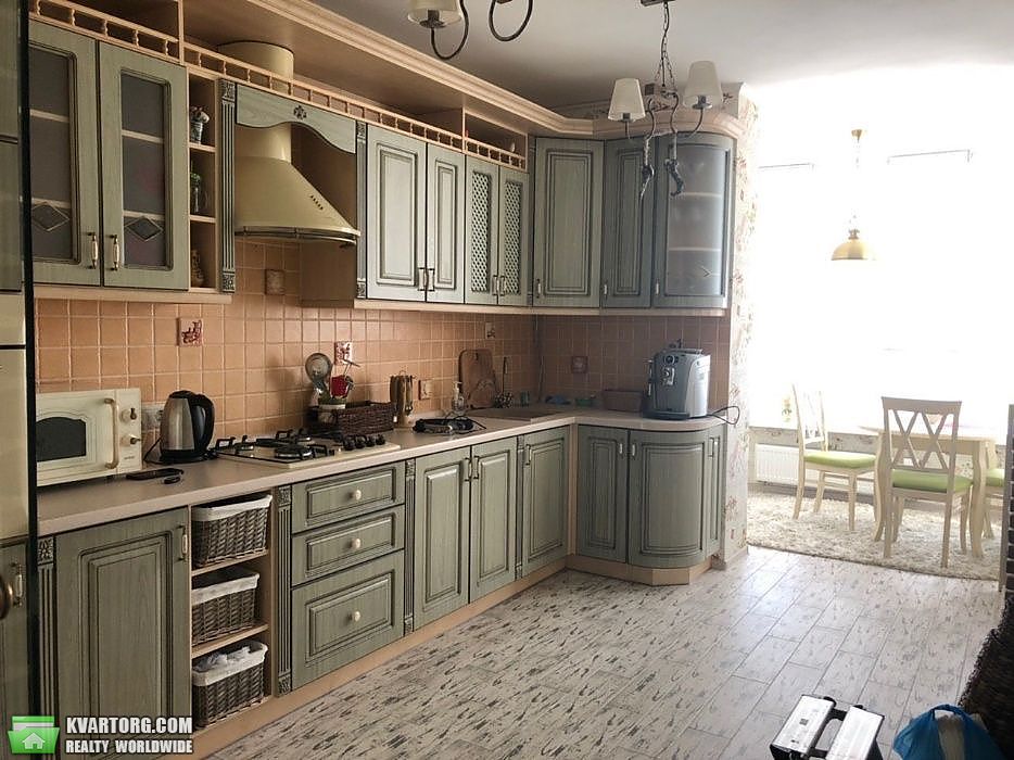 Rent out 2-room apartment. Киев, Мира — photo 1