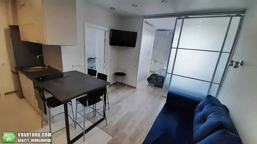 Sell 2-room apartment. Киев, пр. Лобановского — photo 2