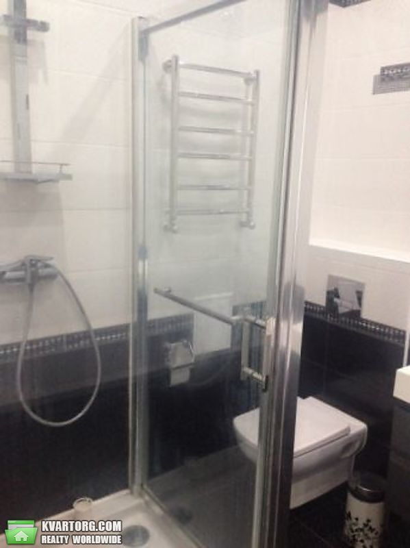 Rent out 1-room apartment. Киев,  Щорса — photo 3