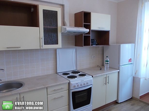 Rent out 1-room apartment. Киев,  Бориспольская — photo 1