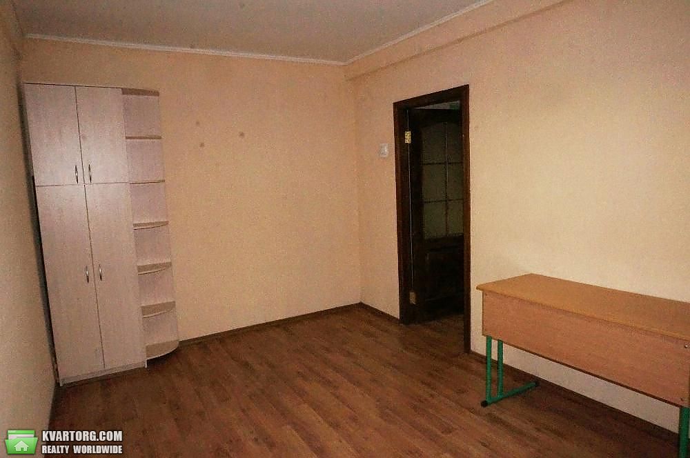 Sell 3-room apartment. Киев,  Чоколовский бул — photo 1