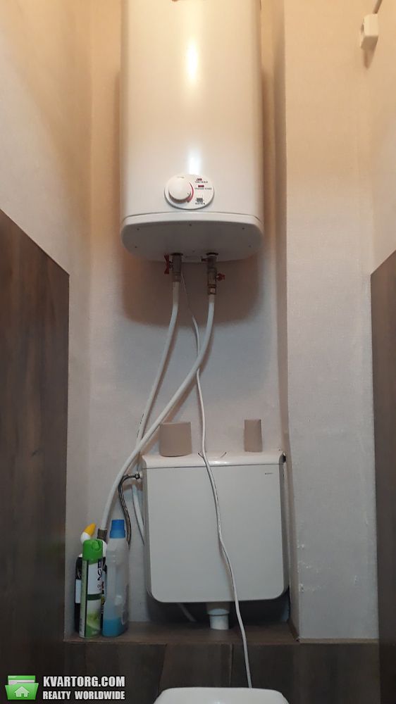 Rent out 2-room apartment. Киев,  Блюхера — photo 9