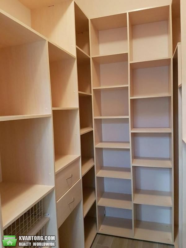 Rent out 3-room apartment. Киев, Успешная — photo 7