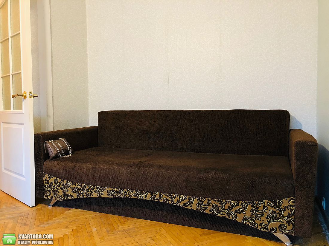 Rent out 2-room apartment. Киев,  Дарницкий бул — photo 7