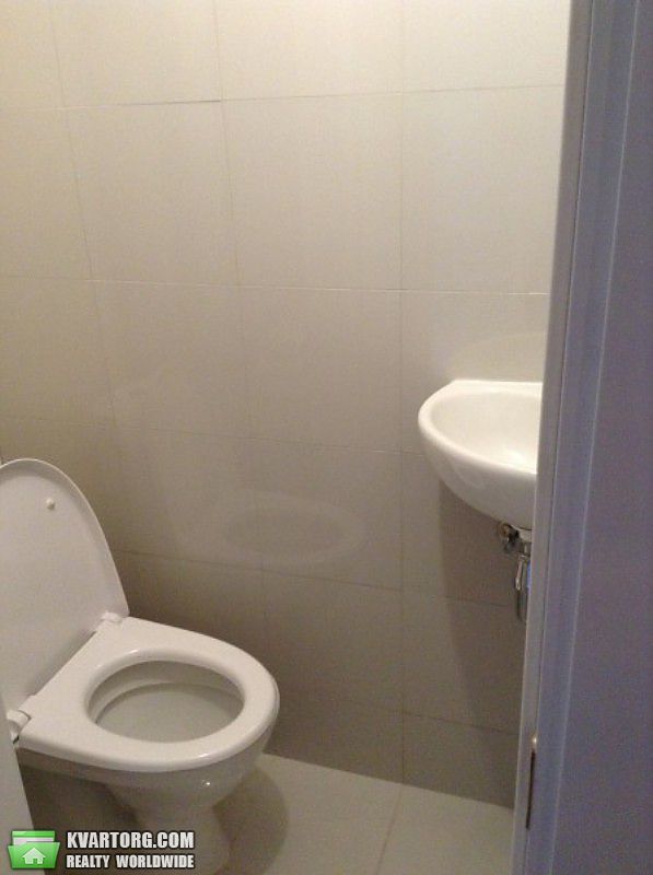 Rent out 2-room apartment. Киев,  Пирогова — photo 8