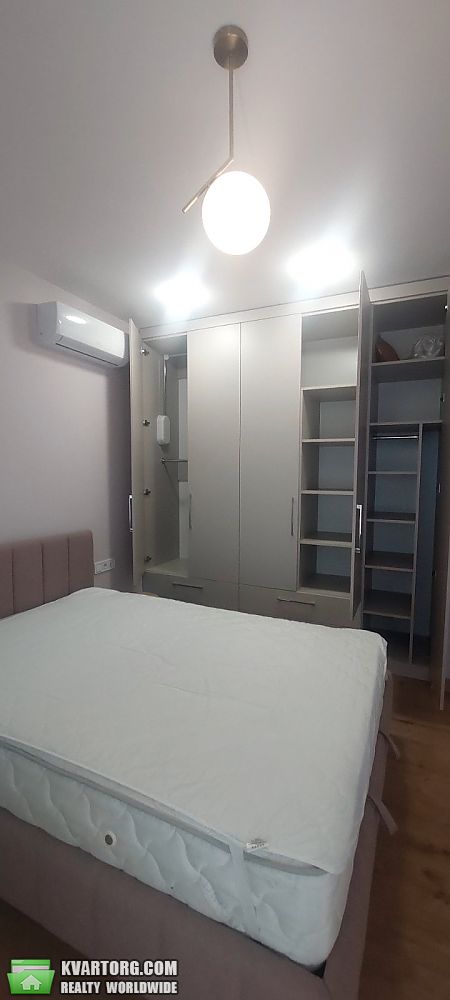 Rent out 2-room apartment. Киев,  Липковского — photo 5