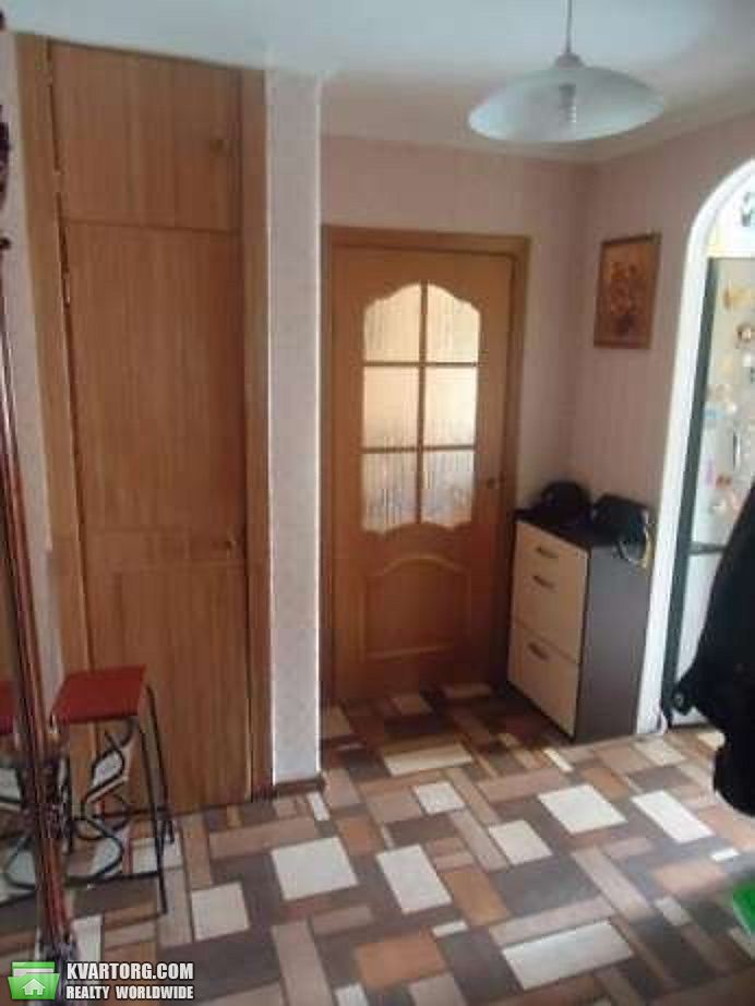 Rent out 2-room apartment. Киев,  Искровская — photo 6