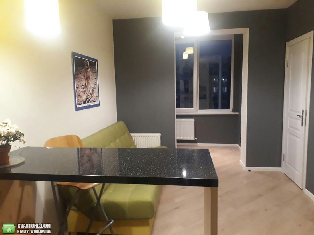 Rent out 1-room apartment. Киев, Гетьманская — photo 2