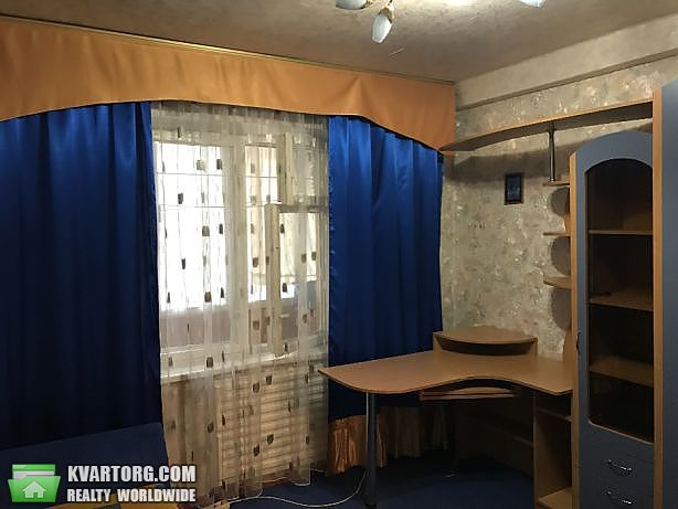 Sell 2-room apartment. Киев,  Подлесная — photo 3