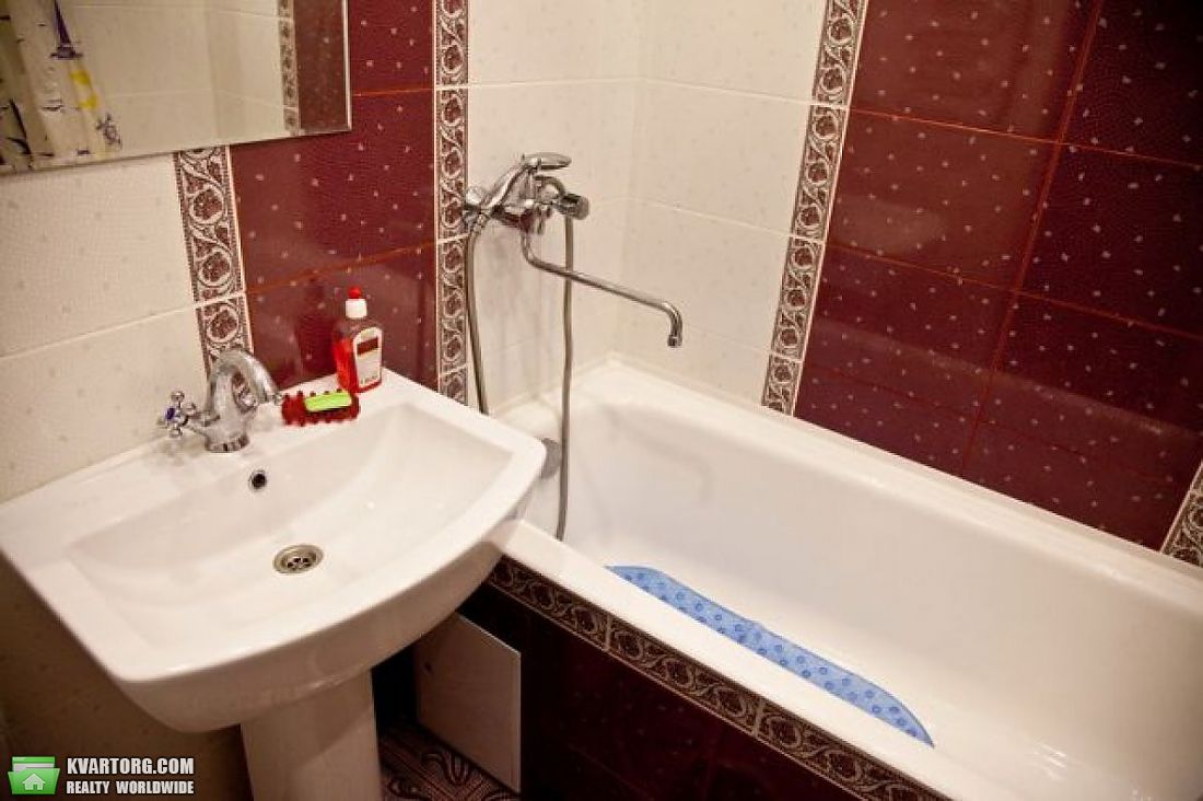 Rent out 1-room apartment. Житомир, Победы — photo 3