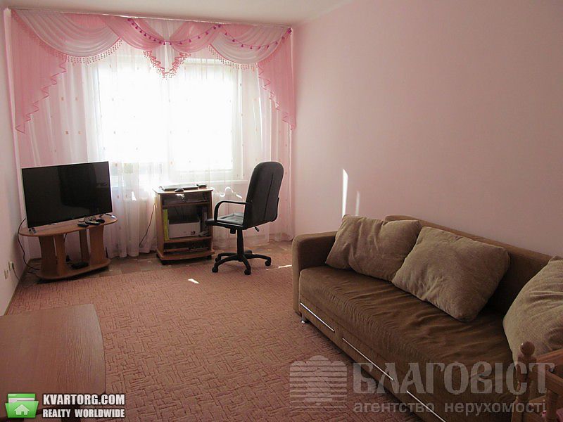 Sell 3-room apartment. Киев,  Машиностроительная — photo 4