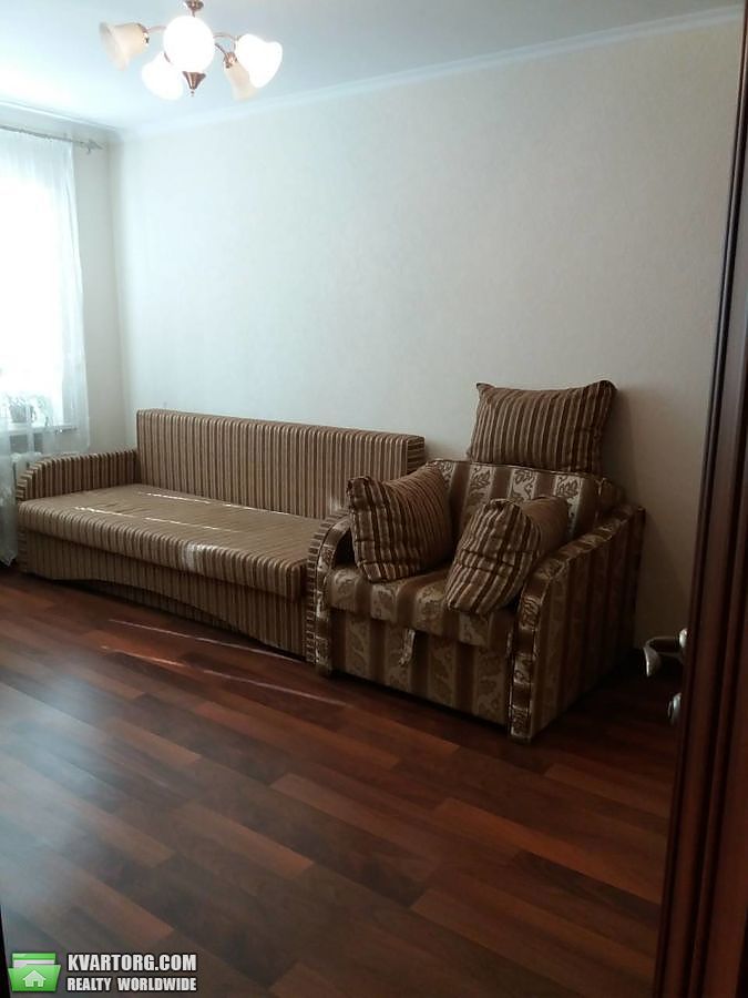 Sell 2-room apartment. Киев, Кирилловская — photo 2
