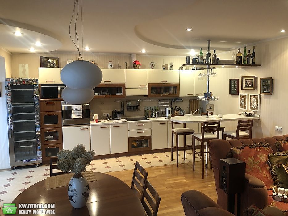 Sell 4-room apartment. Киев, бул. Верховного Совета — photo 1