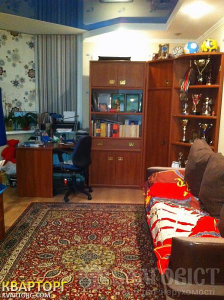Sell 3-room apartment. Киев, Бажана — photo 2