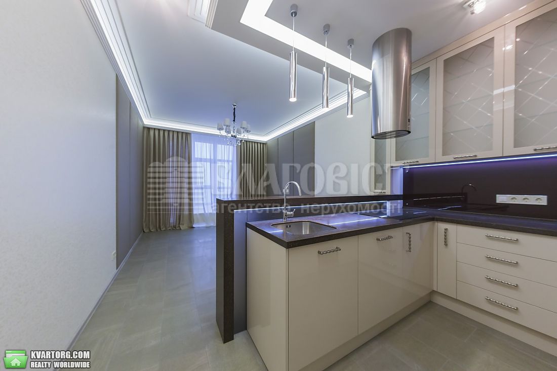 Rent out 3-room apartment. Киев,  Барбюса — photo 10
