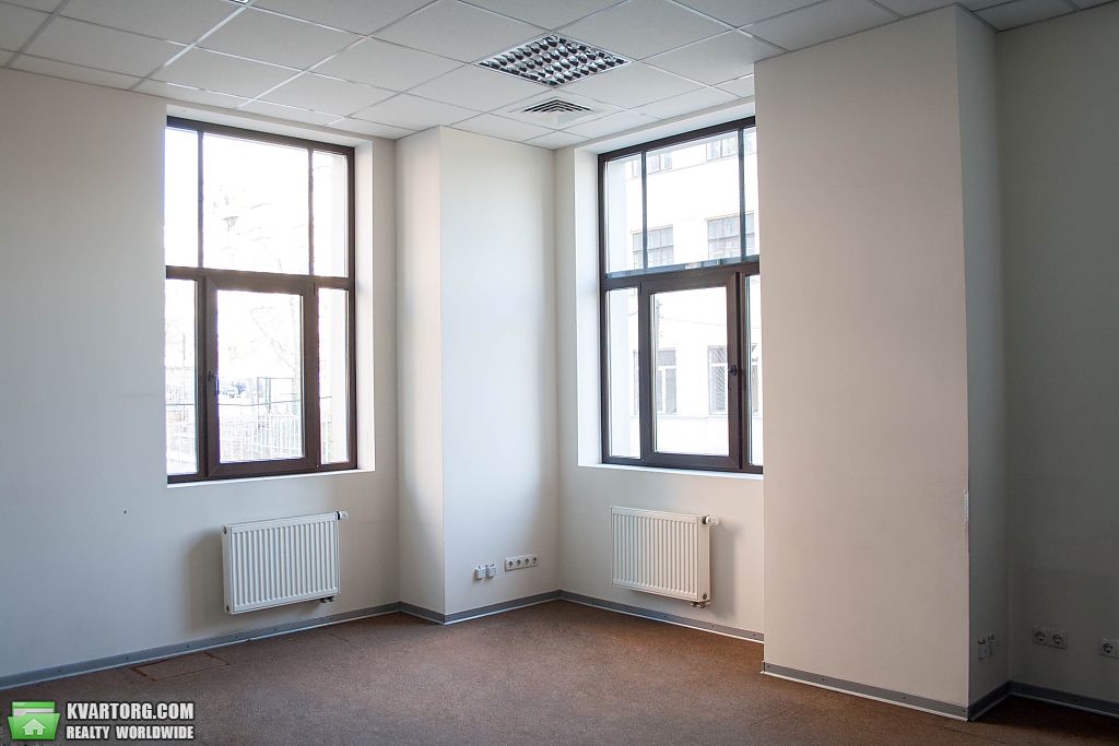 Rent out office. Киев, Жилянская — photo 6
