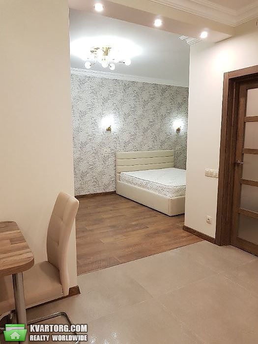Sell 1-room apartment. Киев, Полупанова — photo 3