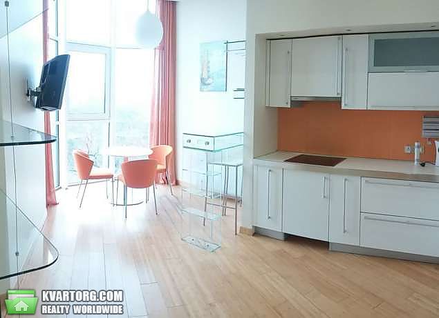 Rent out 3-room apartment. Одесса, Лидерсовский бульвар — photo 1