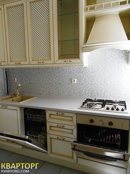 Rent out 5-room apartment. Киев, Льва Толстого — photo 1