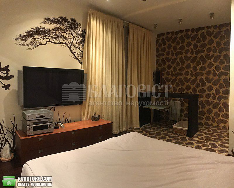 Rent out 2-room apartment. Киев,  Шота Руставели — photo 2