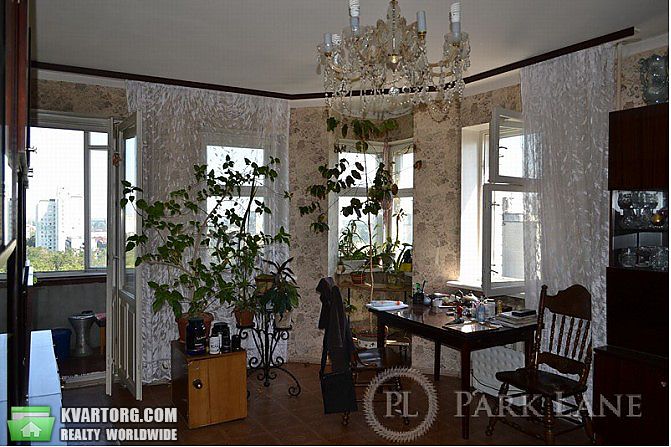 Sell 4-room apartment. Киев,  Котельникова — photo 1