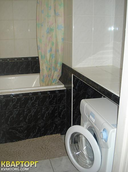 Rent out 1-room apartment. Киев, Антоновича — photo 9