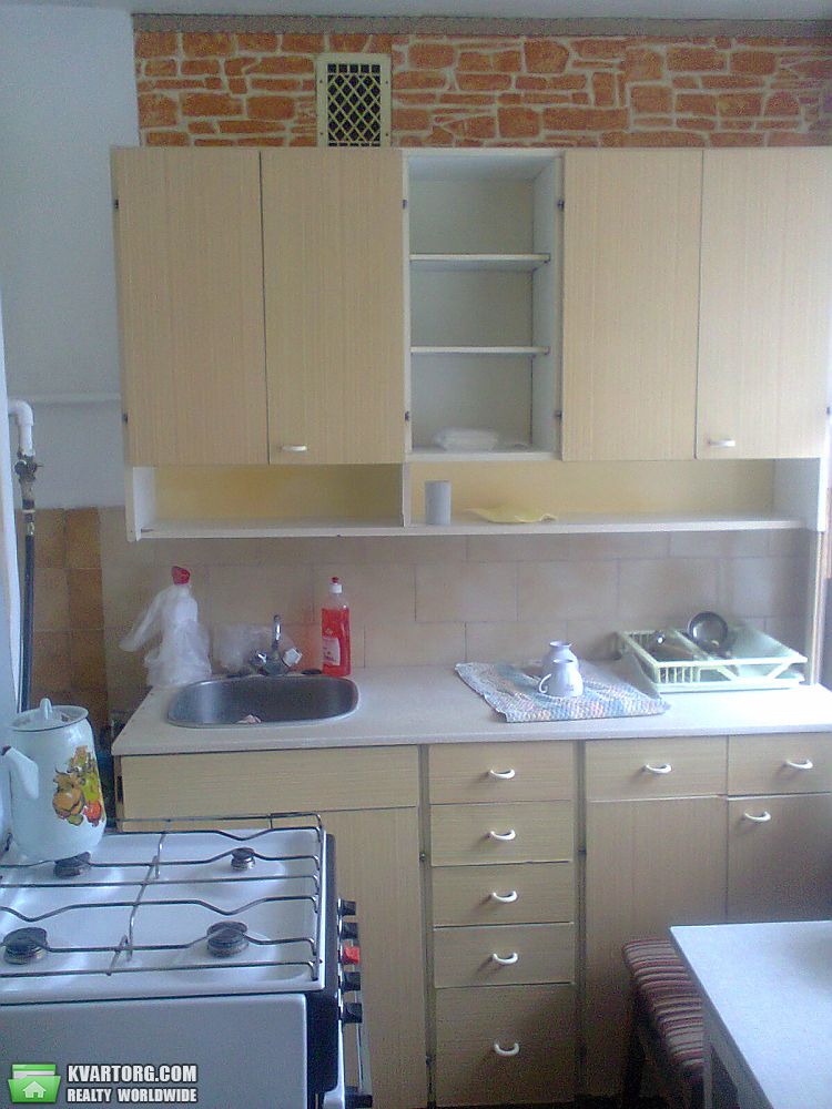Rent out 2-room apartment. Киев,  Фрунзе Кириловская — photo 3